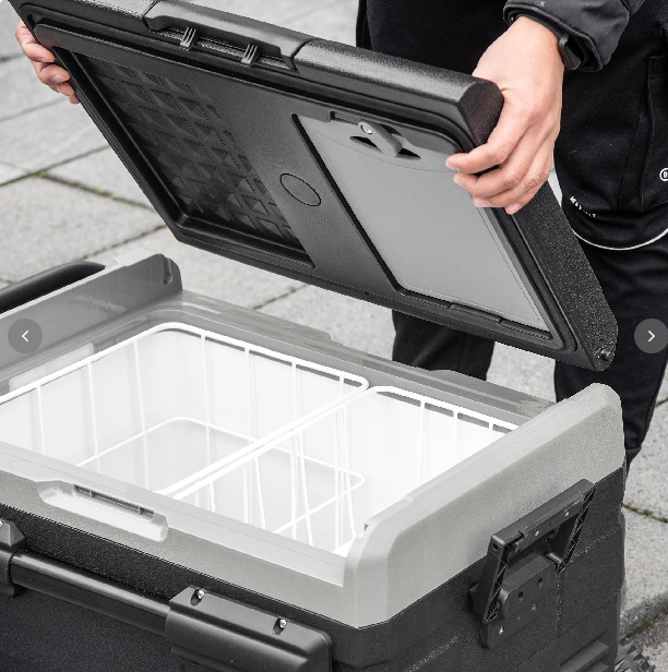 Kühlbox Auto 40L mit LED-Beleuchtung Kompressor