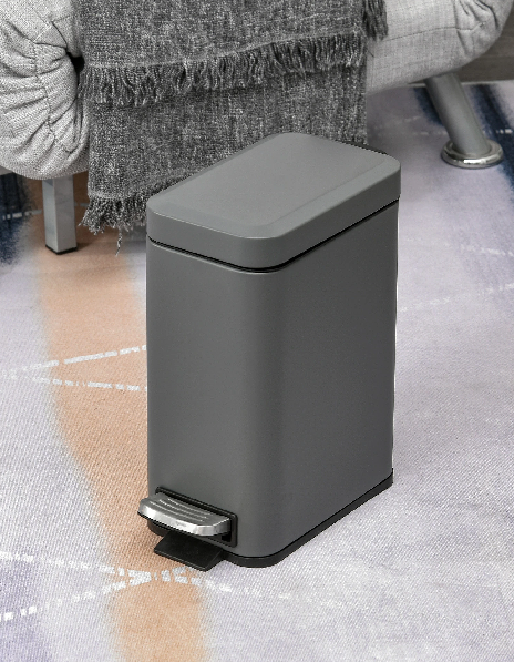 Mülleimer aus Metall